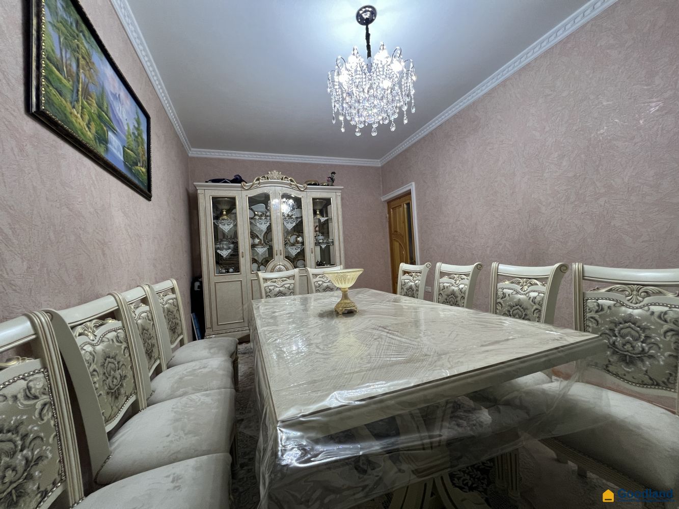 Kvartira 4 xonalar 83 m² Toshkentda