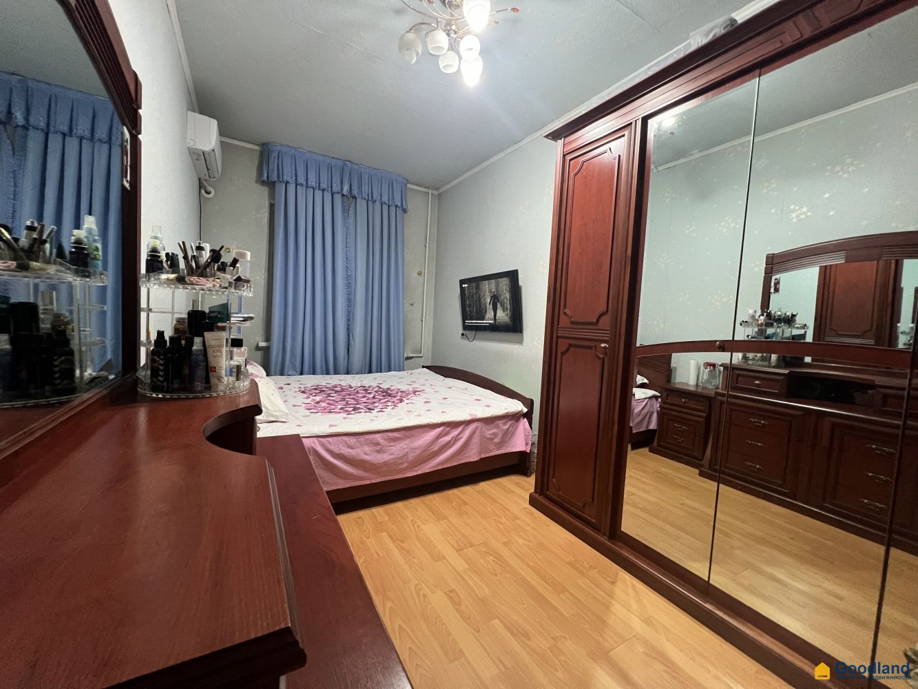 Kvartira 4 xonalar 83 m² Toshkentda